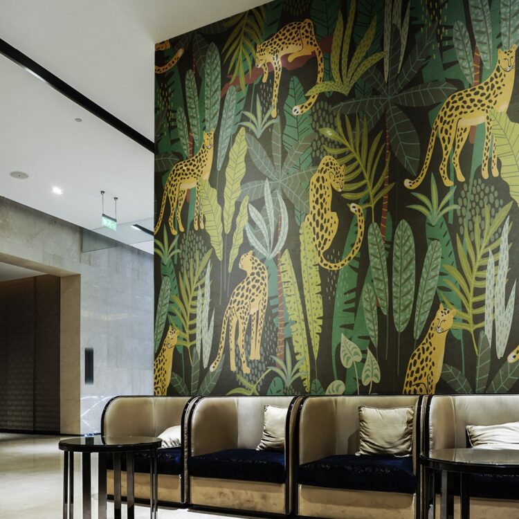 Wall Film 2000 d'Avery Dennison imprimés et applicqués par DecoAder